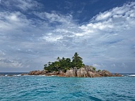 Фотоотчёт о потрясающей регате на Сейшельских островах.