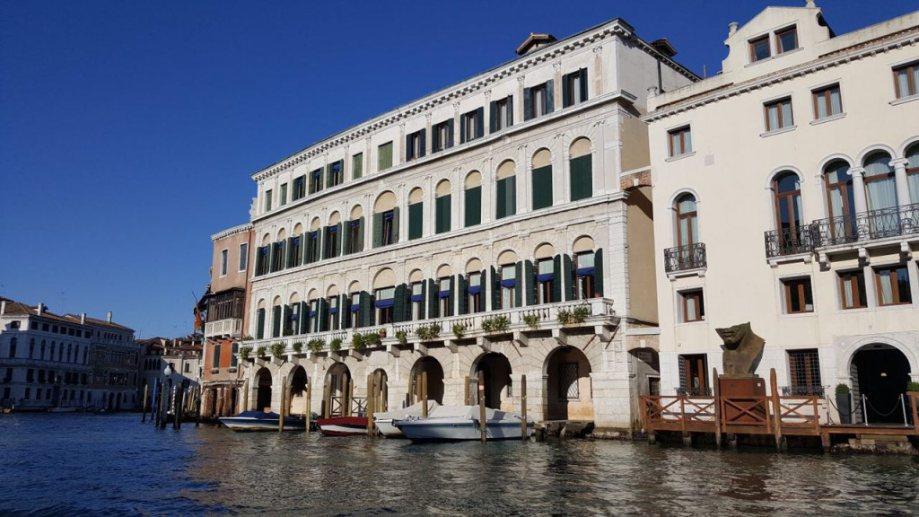 photo5379692520063215708.jpg photo5379692520063215708.jpg