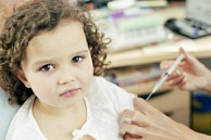 Десяткам тысяч девочек в РФ с 2009 года бесплатно ставят американские вакцины, вызывающие бесплодие